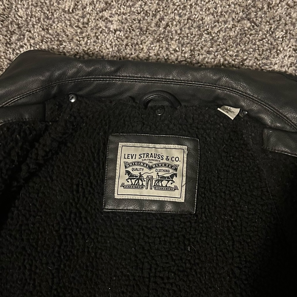 Levi's Black Bomber Jacket for Men - Picture 3 of 3